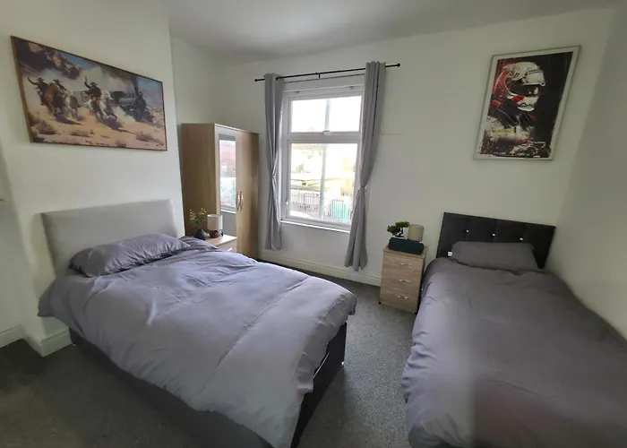 Holiday home Aire St Large Group Fast A66 A19 Access